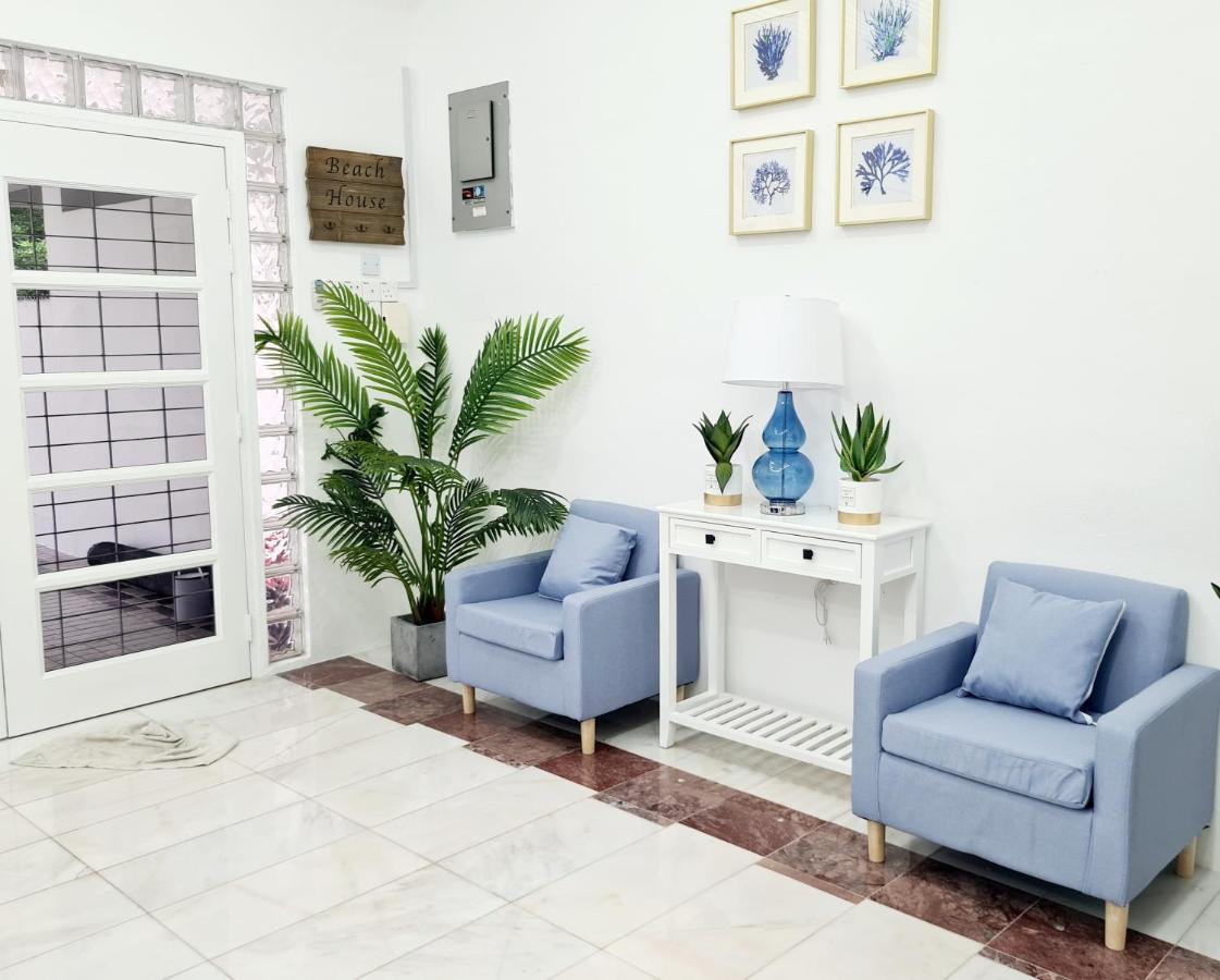 527 Beachhouse L 5 Bedroom With Swimming Pool - 3Min Walk To The Beach Танджунг-Бунгах Екстер'єр фото