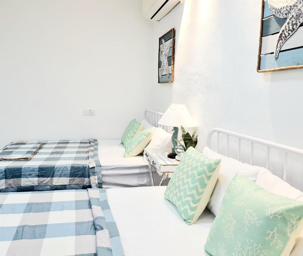 527 Beachhouse L 5 Bedroom With Swimming Pool - 3Min Walk To The Beach Танджунг-Бунгах Екстер'єр фото