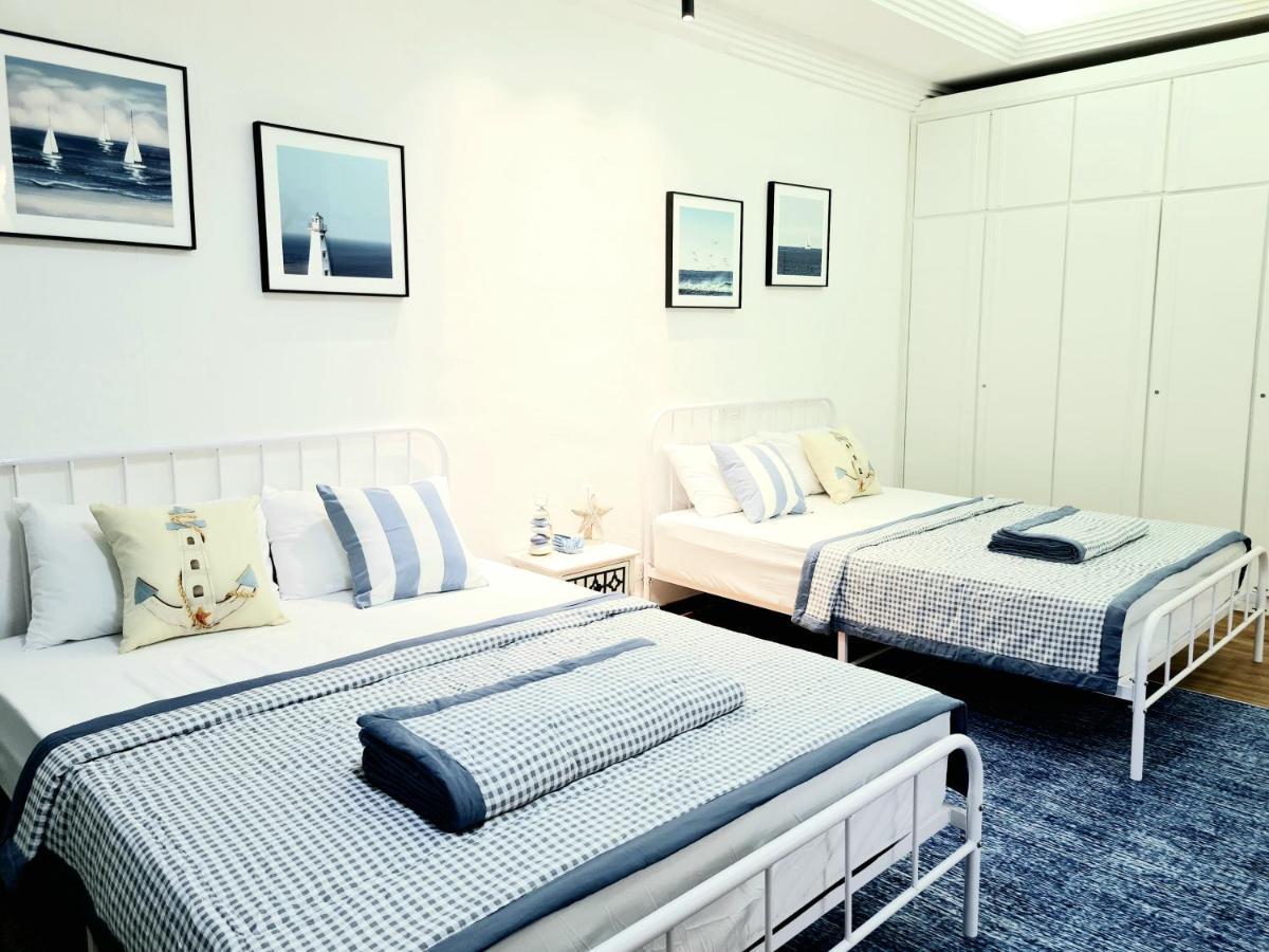 527 Beachhouse L 5 Bedroom With Swimming Pool - 3Min Walk To The Beach Танджунг-Бунгах Екстер'єр фото