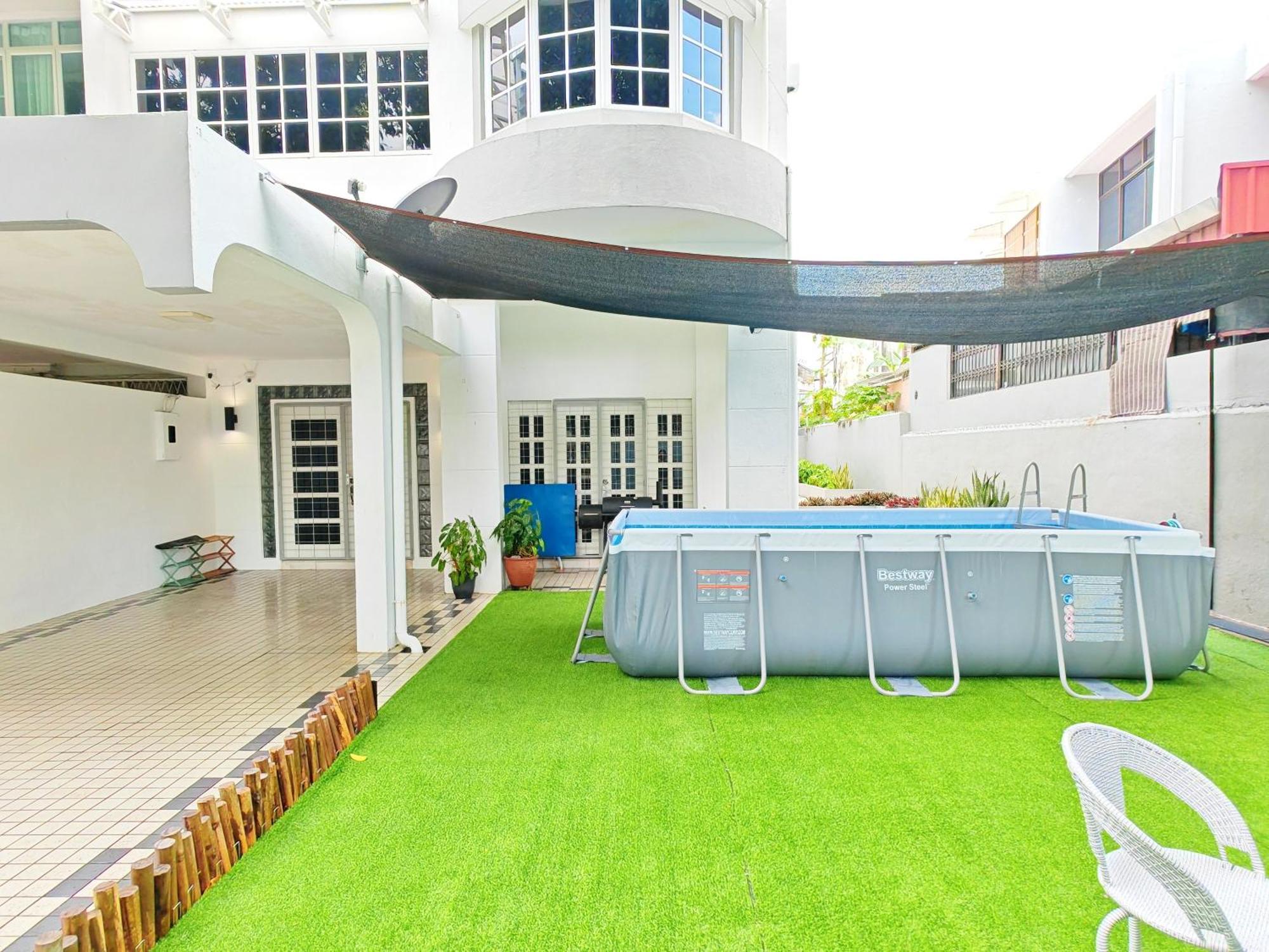 527 Beachhouse L 5 Bedroom With Swimming Pool - 3Min Walk To The Beach Танджунг-Бунгах Екстер'єр фото